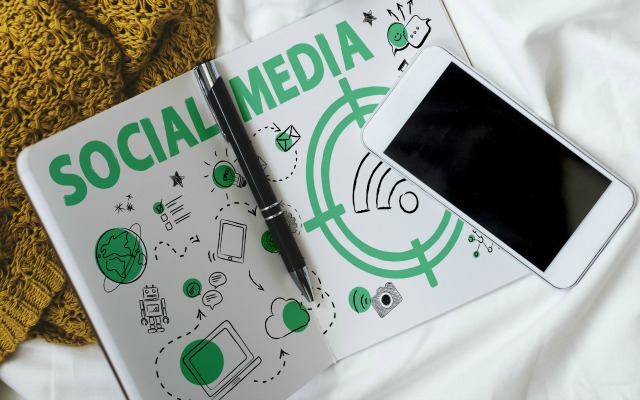 Getting Prospects to Ask You About Your Business Using Social Media